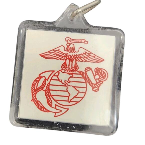 VTG US MARINES KEYCHAIN UNITED STATES MILITARY CHAIN 1990S GIFT RECRUITMENT - Picture 1 of 3